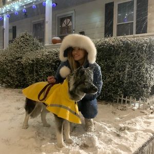 Meet your Posher, Yana